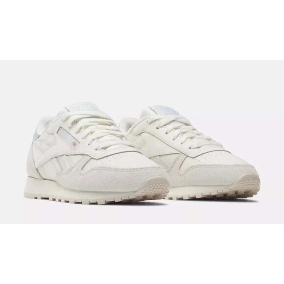 Reebok Women's CLASSIC [ Multicoloured ] Fashion Sneakers - IE4880 size 10W - Picture 3 of 6